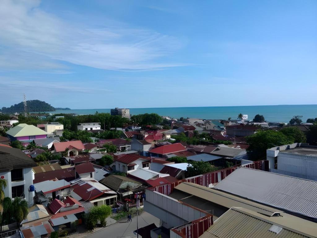 Mervit Hotel Παντάνγκ Εξωτερικό φωτογραφία